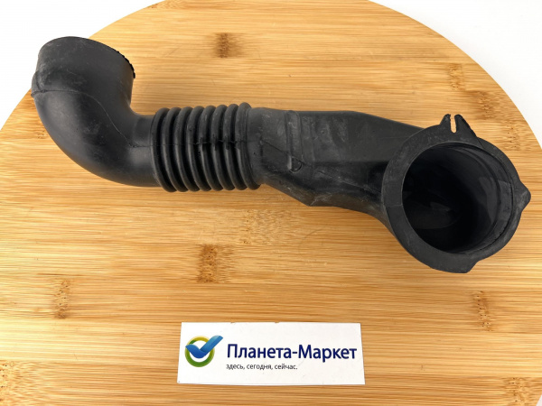 Патрубок заливной Bosch Siemens 267532 RBH005BO